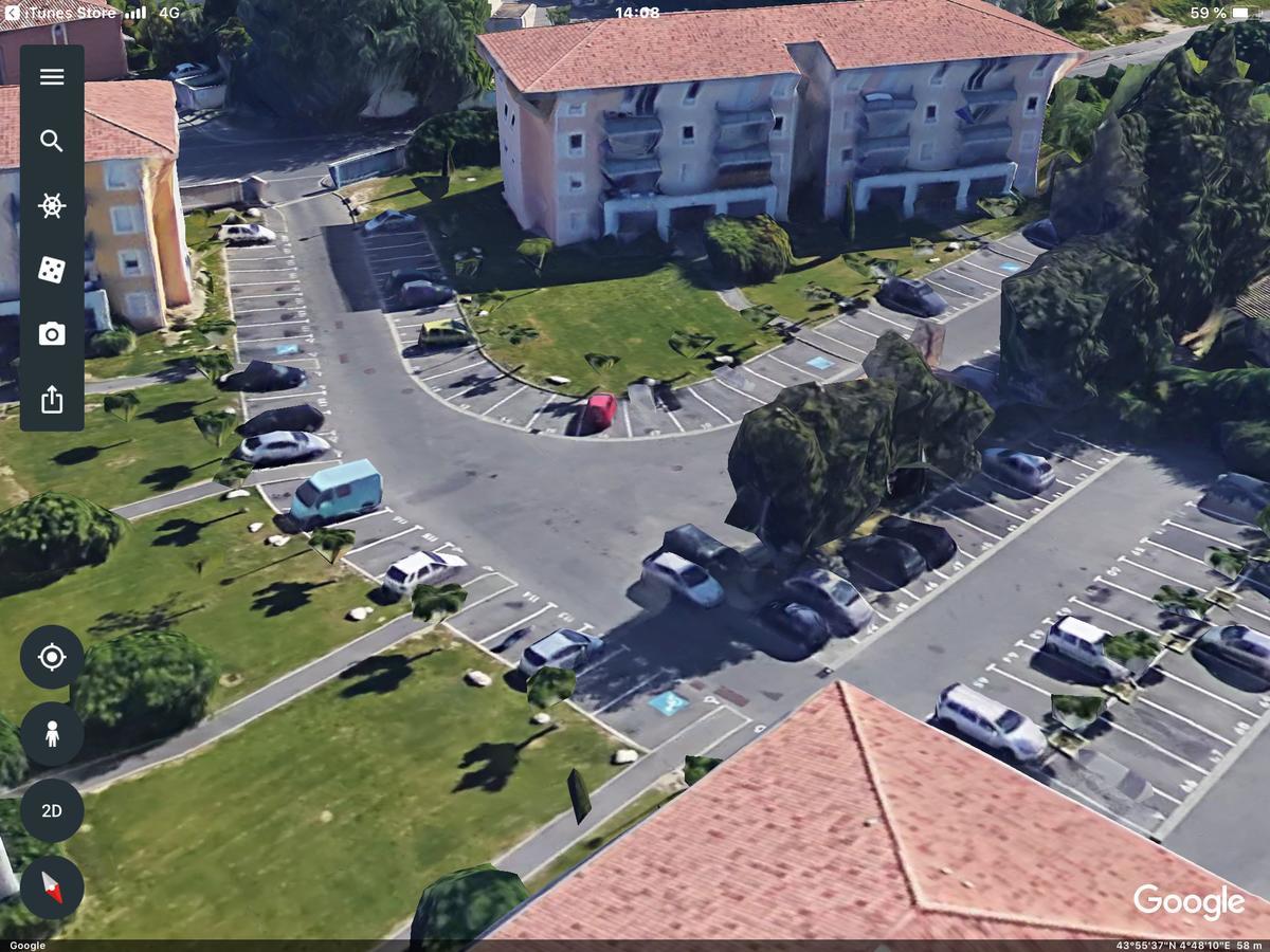 אביניון High Standing Apart 55M2 - Reserved Parking - 1 Room מראה חיצוני תמונה